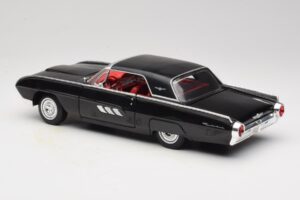 Ford Thunderbird Čierny Anson 1:18 30344 Kov – obrázok 7 z 8