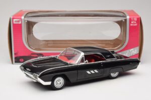 Ford Thunderbird Čierny Anson 1:18 30344 Kov – obrázok 8 z 8