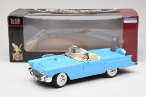 Ford Thunderbird Kabriolet Modrý Road Signature 1:18 92358 Kov – obrázok 8 z 8