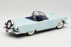 Ford Thunderbird Zelený Revell 1:18 8804-G1 Kov – obrázok 3 z 8
