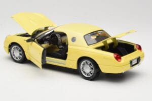 Ford Thunderbird Show Car Žltý Maisto 1:18 50336 Kov – obrázok 5 z 8