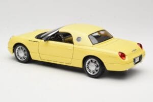 Ford Thunderbird Show Car Žltý Maisto 1:18 50336 Kov – obrázok 7 z 8