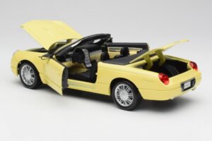 Ford Thunderbird Show Car Žltý Maisto 1:18 50335 Kov – obrázok 5 z 8