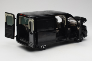 Ford Transit Čierny JMC 1:18 SHRV363CM02JP Kov – obrázok 2 z 8