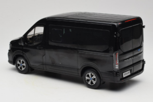 Ford Transit Čierny JMC 1:18 SHRV363CM02JP Kov – obrázok 7 z 8