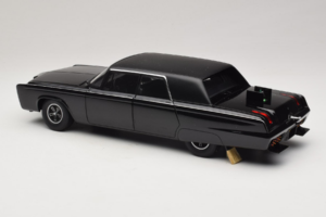 Chrysler Imperial Black Beauty Green Hornet TV Series AUTOart 1:18 71546 Kov – obrázok 7 z 8