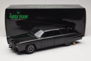 Chrysler Imperial Black Beauty Green Hornet TV Series AUTOart 1:18 71546 Kov – obrázok 8 z 8