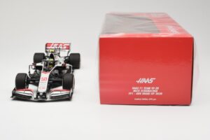 Haas VF-20 #50 M. Schumacher FP1 Abu Dhabi GP 2020 Minichamps 1:18 110201750 Kov – obrázok 6 z 6
