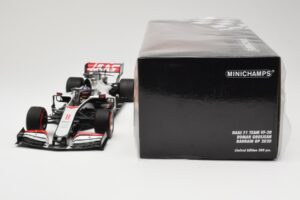 Haas VF-20 #8 R. Grosjean Bahrain GP 2020 Minichamps 1:18 110201508 Kov – obrázok 6 z 6
