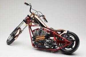 Harley-Davidson West Coast Choppers Diablo Soft Tail Zlatá Červená Minichamps 1:5 JJ04-05-03 Kov – obrázok 4 z 6