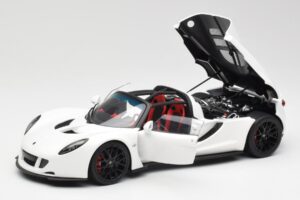 Hennessey Venom GT Biely AUTOart 1:18 75404 Kov – obrázok 2 z 8