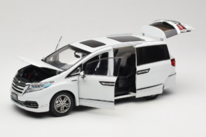 Honda Elysion Biely OEM 1:18 430056 Kov – obrázok 2 z 8