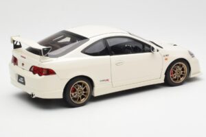Honda Integra DC5 Type R Mugen Biely AUTOart 1:18 73251 Kov – obrázok 3 z 8
