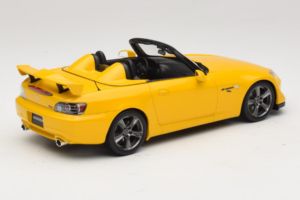 Honda S2000 AP2 CR New Indy Yellow Pearl Otto 1:18 OT1231 Živica – obrázok 2 z 6