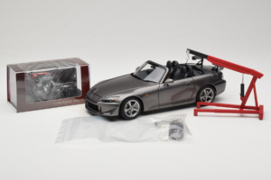 Honda S2000 AP2 Type S Moon Rock Metallic MotorHelix 1:18 M85111 Kov – obrázok 2 z 9