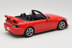 Honda S2000 AP2 Type S New Formula Red MotorHelix 1:18 M85112 Kov – obrázok 4 z 9
