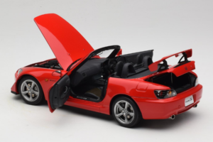 Honda S2000 AP2 Type S New Formula Red MotorHelix 1:18 M85112 Kov – obrázok 6 z 9
