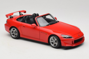 Honda S2000 AP2 Type S New Formula Red MotorHelix 1:18 M85112 Kov – obrázok 7 z 9