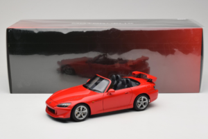 Honda S2000 AP2 Type S New Formula Red MotorHelix 1:18 M85112 Kov – obrázok 9 z 9