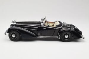 Horch 855 Roadster Čierny Sun Star 1:18 2401 Kov – obrázok 4 z 8