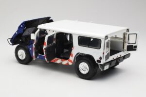 Hummer H1 AM General Gore-Lieberman Humvee America Exoto 1:18 1807 Kov – obrázok 5 z 8