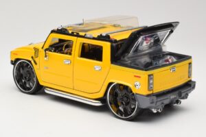 Hummer H2 SUT Concept Žltý Maisto 1:18 31067 Kov – obrázok 7 z 8
