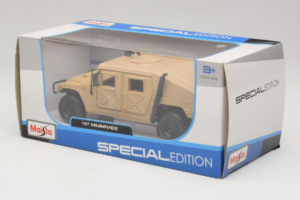 AM General Humvee Military Maisto 1:27 31974 Kov – obrázok 3 z 3