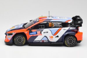 Hyundai i20 N Rally1 #11 T. Neuville / M. Wydaeghe Rally Sweden 2024 IXO 1:18 18RMC201 Kov – obrázok 3 z 6
