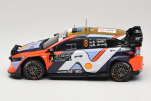 Hyundai i20 N WRC #16 A. Fourmaux / A. Coria Rally Monte Carlo Night Version 2025 IXO 1:18 18RMC230B Kov – obrázok 3 z 6