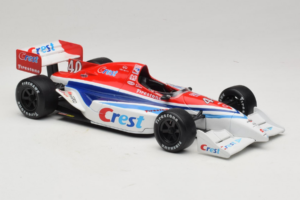 Dallara IndyCar Crest #40 J. Miller 1999 Maisto 1:18 31111 Kov – obrázok 4 z 6