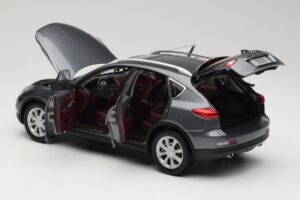 Infiniti EX25 J50 Grey Metallic Paudi 1:18 81L0049 Kov – obrázok 5 z 8