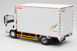 Isuzu Gulf Truck OEM 1:18 ISUZU001 Kov – obrázok 5 z 8