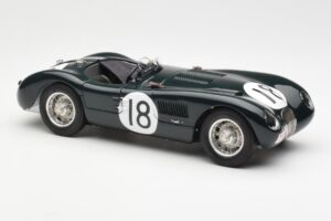 Jaguar C-Type #18 T. Rolt / D. Hamilton 24 Hours of Le Mans Winner 1953 CMC 1:18 M-195 Kov – obrázok 4 z 6