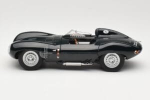 Jaguar D-Type Short Nose Zelený AUTOart 1:18 73561 Kov – obrázok 3 z 6