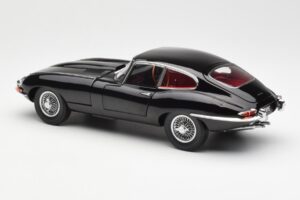 Jaguar E-Type 3.8 Series 1 Čierny Kyosho 1:18 08954BK Kov – obrázok 7 z 8