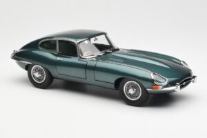 Jaguar E-Type 3.8 Series 1 Tmavo Zelený Kyosho 1:18 08954DG Kov – obrázok 6 z 8
