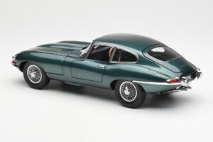 Jaguar E-Type 3.8 Series 1 Tmavo Zelený Kyosho 1:18 08954DG Kov – obrázok 7 z 8