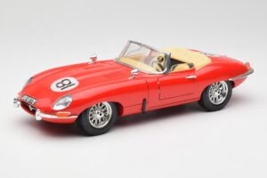 Jaguar E-Type Kabriolet Červený Bburago 1:18 3016 Kov