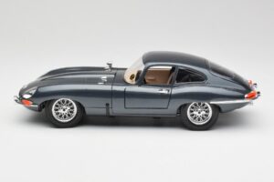 Jaguar E-Type Series 1 Zelený Bburago 1:18 3018-M1 Kov – obrázok 3 z 8