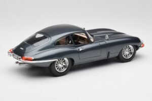 Jaguar E-Type Series 1 Zelený Bburago 1:18 3018-M1 Kov – obrázok 5 z 8