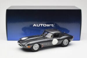 Jaguar E-Type Series 1 Coupe Lightweight Tmavo Šedý AUTOart 1:18 73647 Kov – obrázok 8 z 8