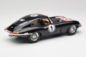 Jaguar E-Type Series 1 #1 British Racing Green Bburago 1:18 3018-M3 Kov – obrázok 3 z 8