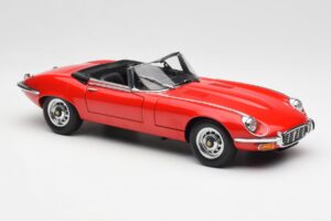 Jaguar E-Type Roadster Series III V12 Červený AUTOart 1:18 73523 Kov – obrázok 6 z 8