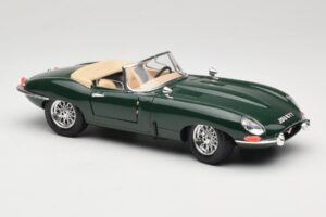 Jaguar E-Type Series 1 Roadster Zelený Bburago 1:18 3016-M1 Kov – obrázok 6 z 8