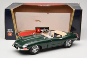 Jaguar E-Type Series 1 Roadster Zelený Bburago 1:18 3016-M1 Kov – obrázok 8 z 8