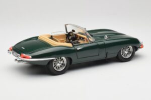 Jaguar E-Type Series 1 Roadster Zelený Bburago 1:18 3018-M5 Kov – obrázok 3 z 8