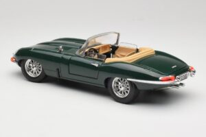 Jaguar E-Type Series 1 Roadster Zelený Bburago 1:18 3018-M5 Kov – obrázok 7 z 8