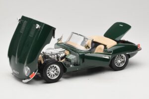 Jaguar E-Type Series 1 Roadster Zelený Bburago 1:18 3016-M1 Kov – obrázok 2 z 8
