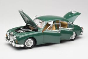 Jaguar Mk II British Racing Zelený Maisto 1:18 50287 Kov – obrázok 2 z 8