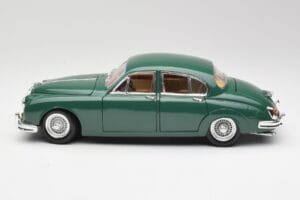 Jaguar Mk II British Racing Zelený Maisto 1:18 50287 Kov – obrázok 4 z 8